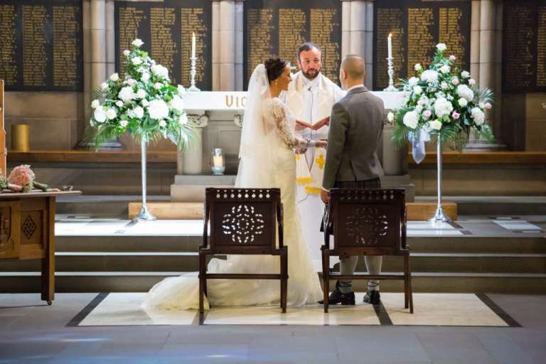 Wedding-Photography-TheVu-University-of-Glasgow (20)